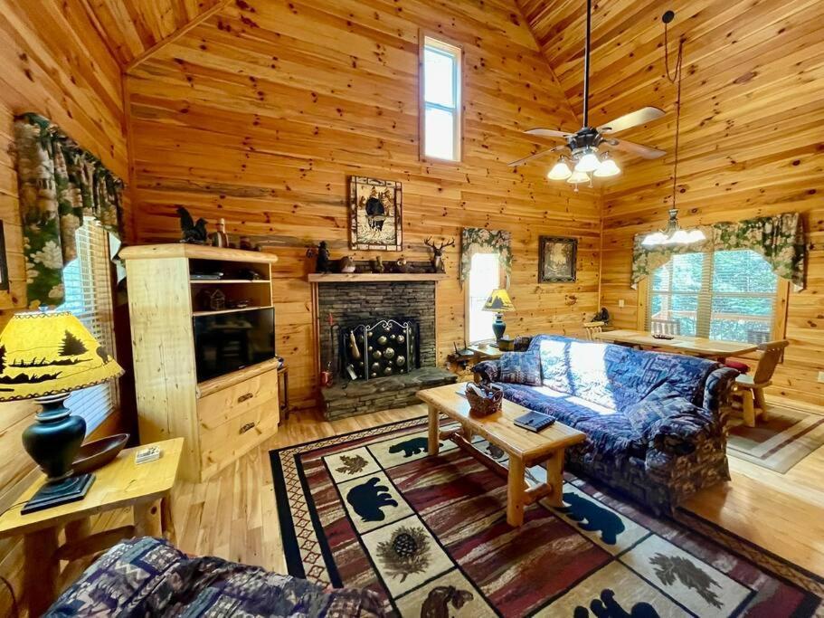 Cabin 2 Bed Close To Helen Hot Tub #15 Exterior photo